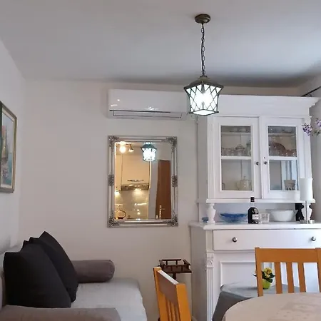 Milea 3* Makarska