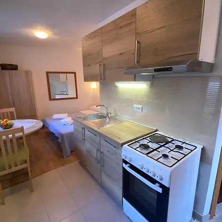 Milea Guest house *