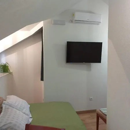 Milea * Makarska