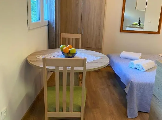 Milea 3* Макарська