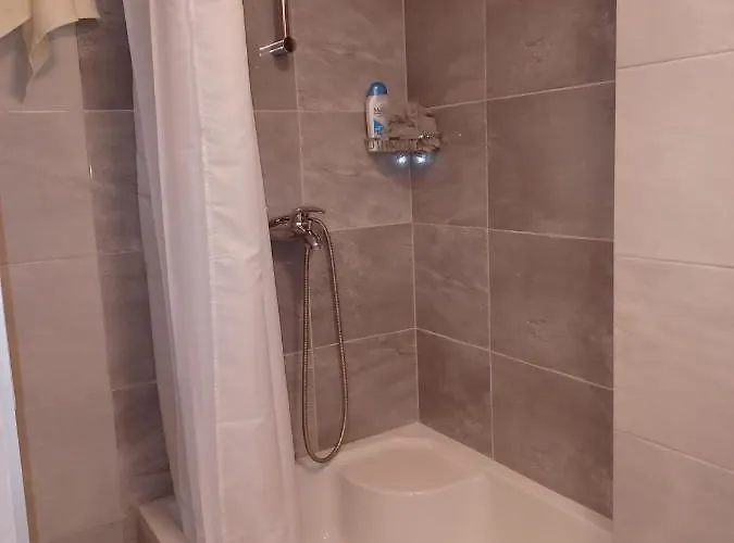 Гостьовий будинок Milea Макарська